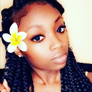 Meet your Posher, Chelsia